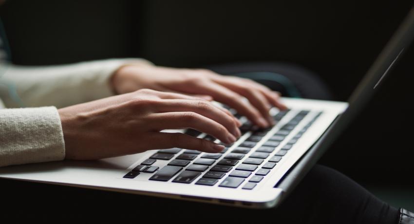 Aplicaciones empresariales inteligentes con Inteligencia Artificial.